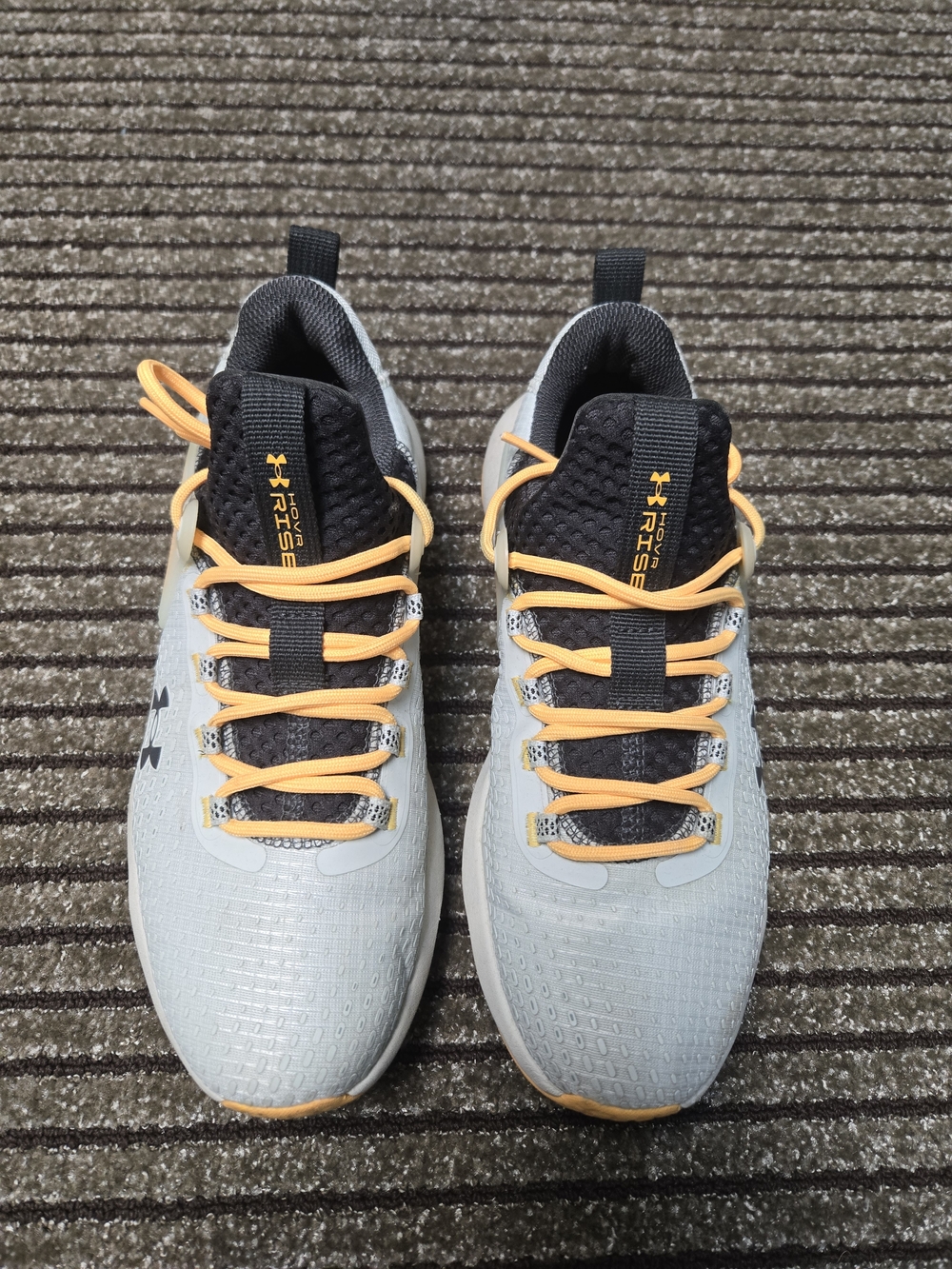 Womens Under Armour HOVR Rise Running Sneakers - Picture 5 of 6